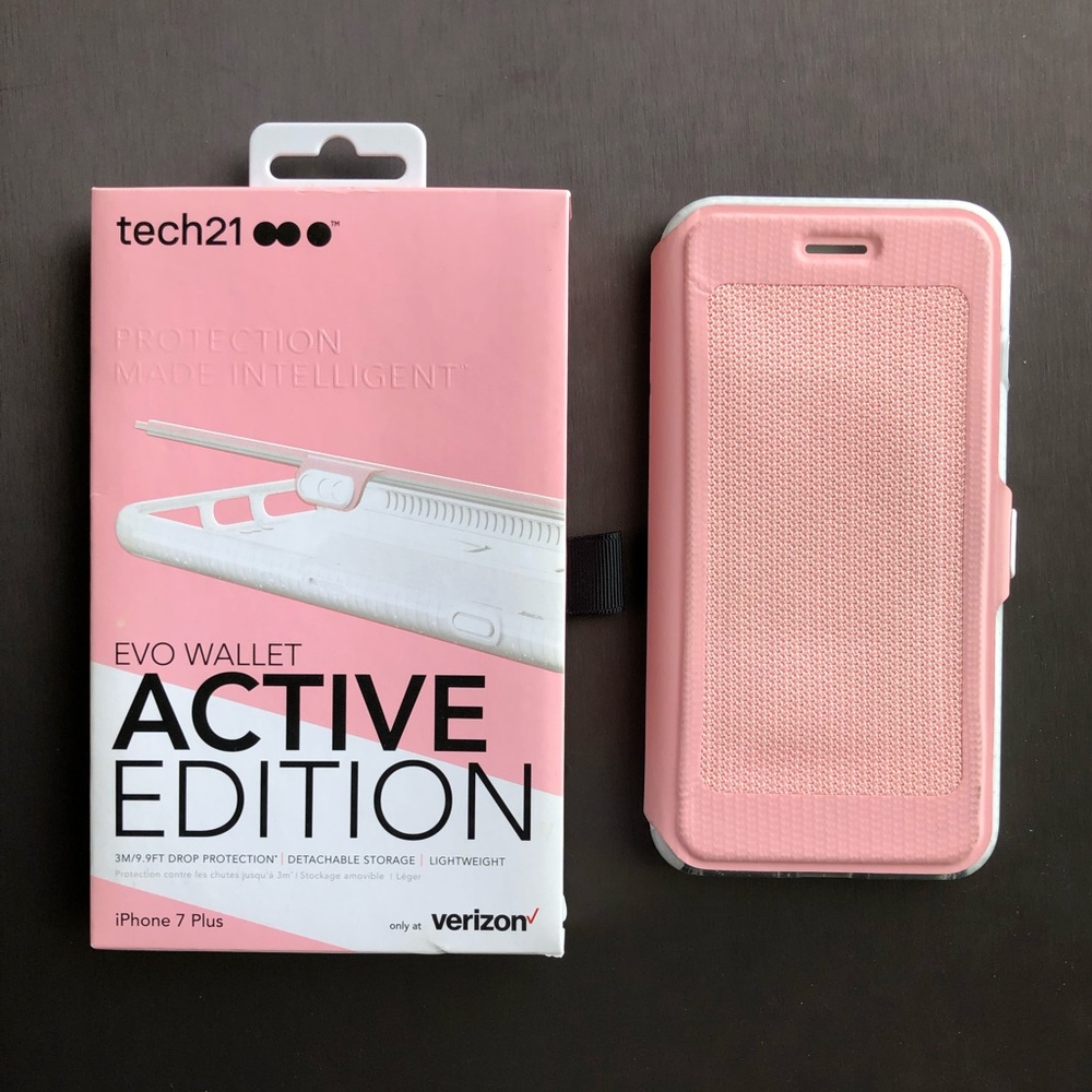 Tech 21 Evo Wallet iPhone 7 Plus Case